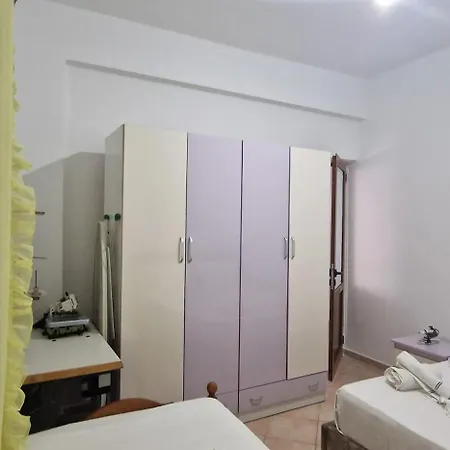 Vista Apartment *